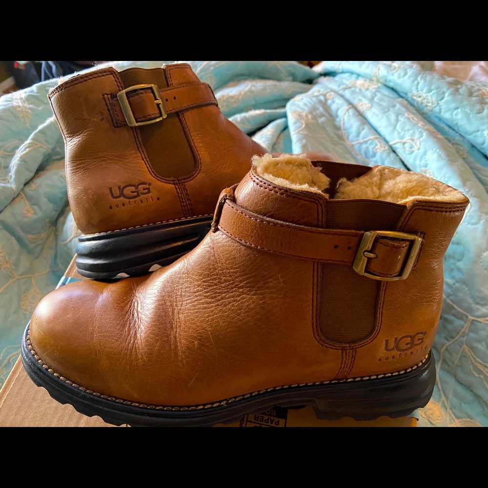 Ugg Brown Leather Bootie with Sheepskin Lining